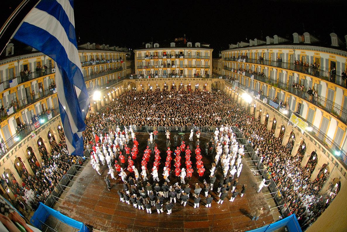 De las siguientes festividades populares, ¿cuál tiene lugar en el País Vasco?