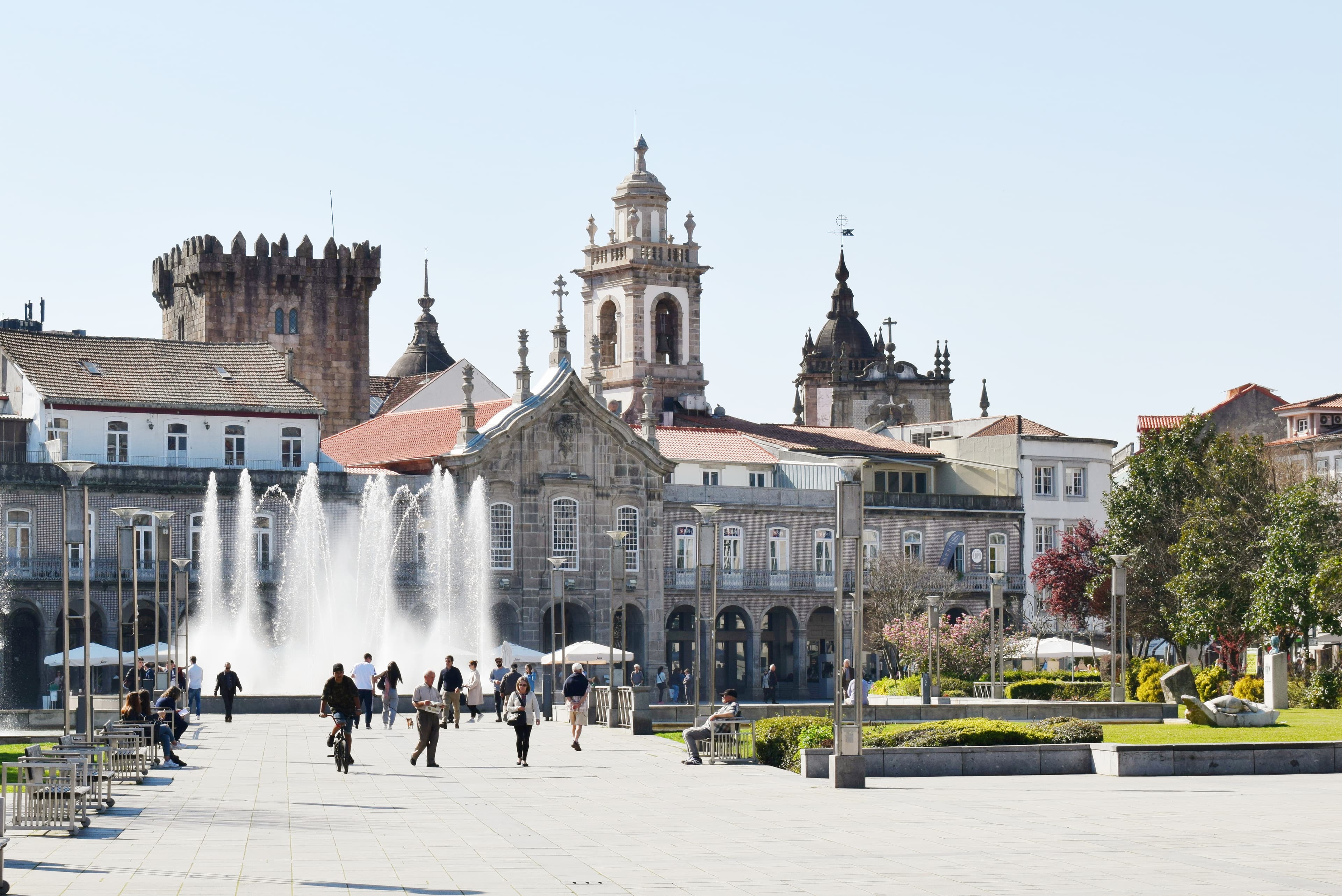 Last question! Of the following locations, which one is NOT in Galicia?